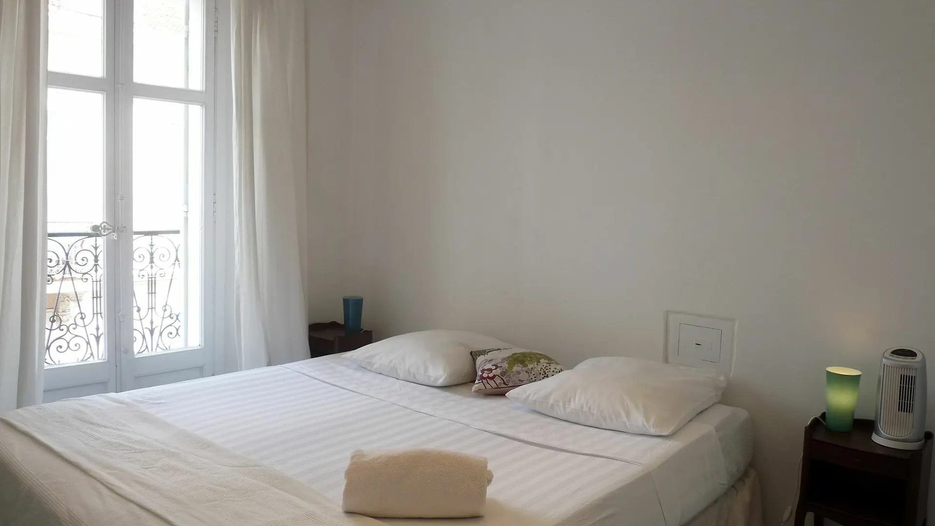 Lumiere Apartment Cannes